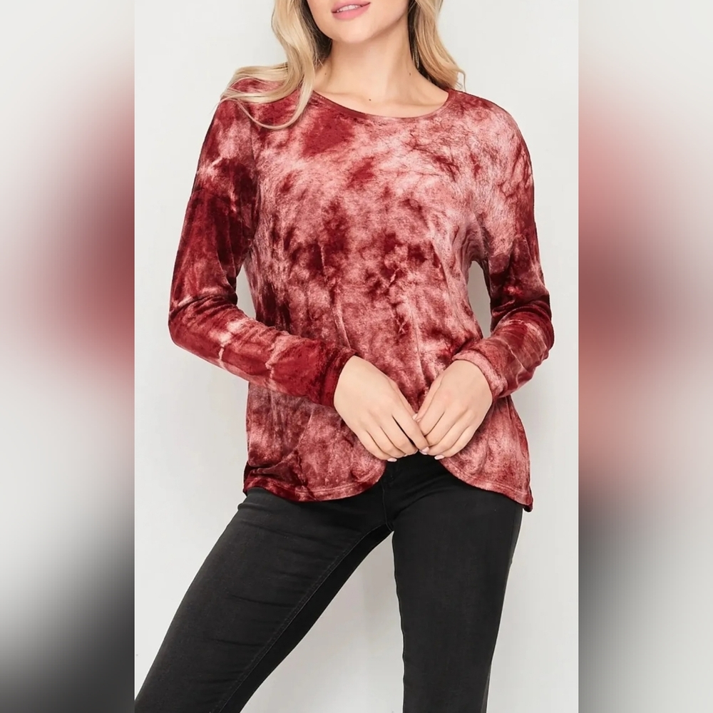 Baea crushed velvet red long sleeve tie dye mahogany 3X